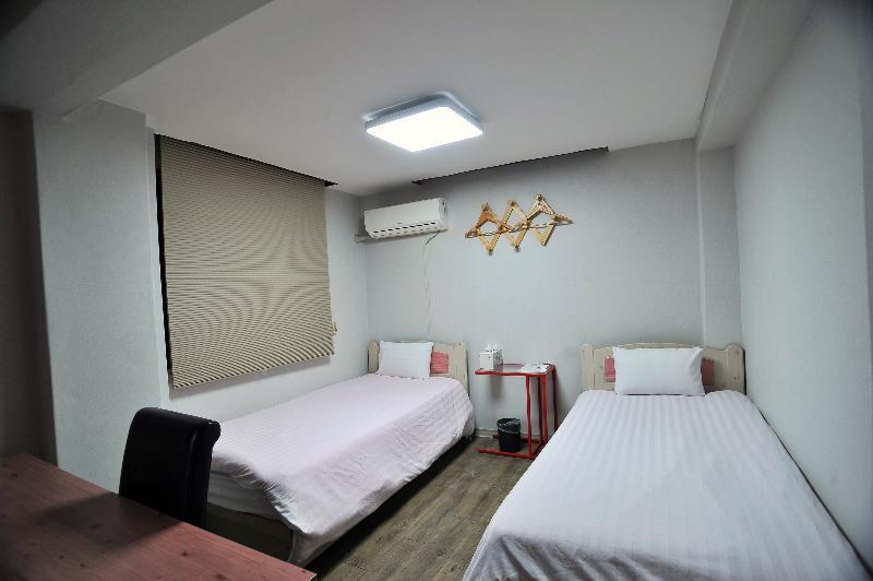 Saewha Hostel Сеул Екстер'єр фото