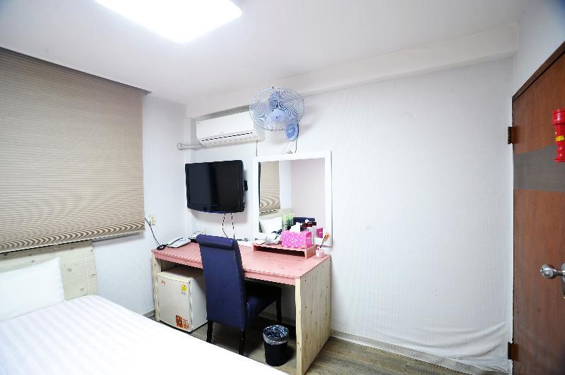 Saewha Hostel Сеул Екстер'єр фото