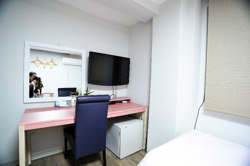 Saewha Hostel Сеул Екстер'єр фото