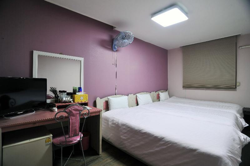 Saewha Hostel Сеул Екстер'єр фото